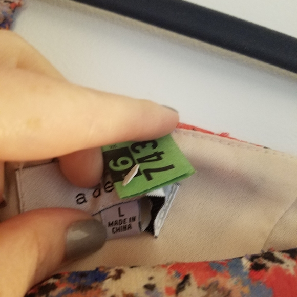 Off the shoulder dress - Picture 4 of 5